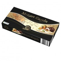 Mozart marzipan vs chokolate